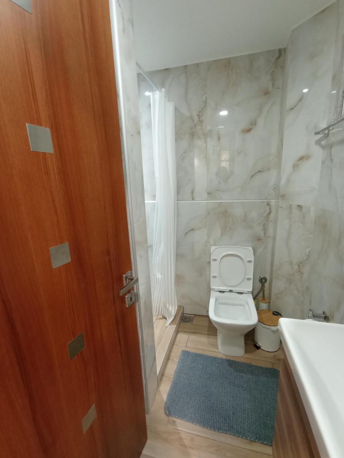 Apartament Ethereum αpartment - *